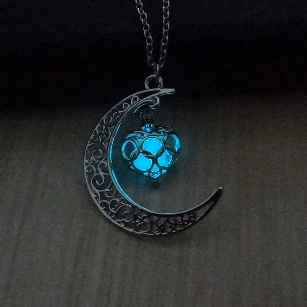 Glowing Pendant Necklace With Silver Plated Chain Jewelry