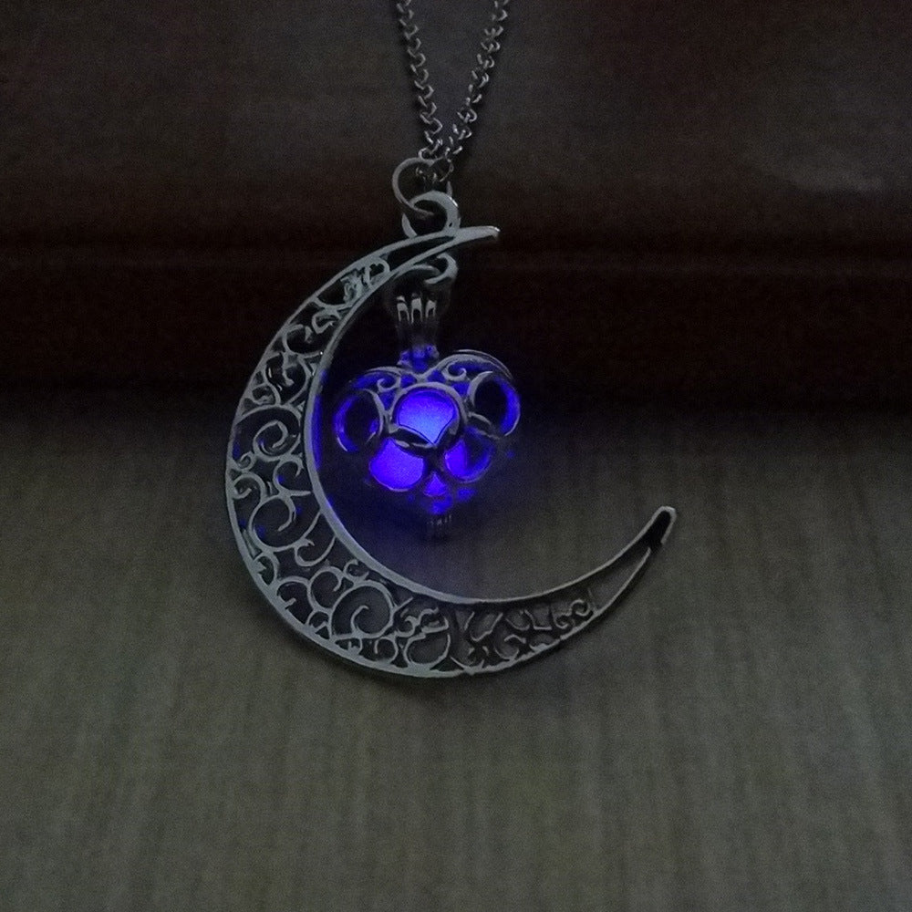 Glowing Pendant Necklace With Silver Plated Chain Jewelry