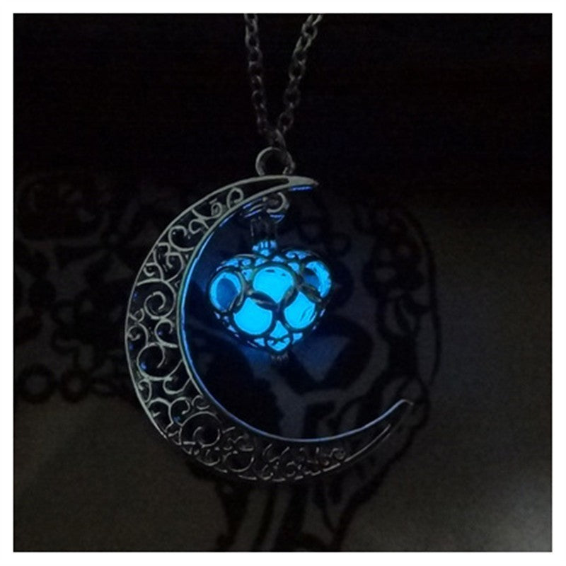 Glowing Pendant Necklace With Silver Plated Chain Jewelry
