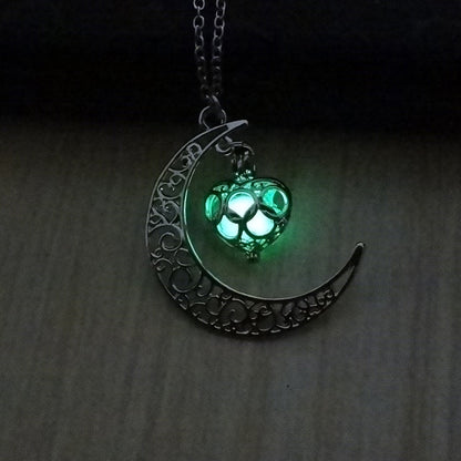 Glowing Pendant Necklace With Silver Plated Chain Jewelry